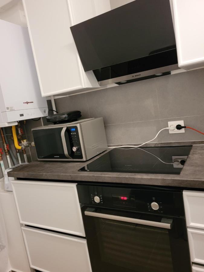4Qualis Apartment Brasov Bagian luar foto