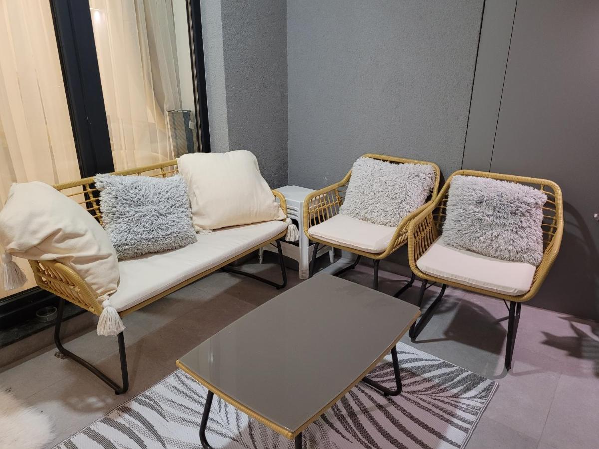 4Qualis Apartment Brasov Bagian luar foto